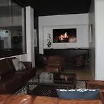 Hotell Adonis - Notre Dame De La Sarte