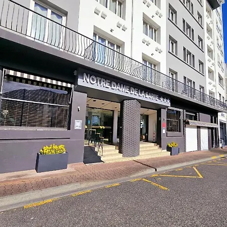 Hotel Notre Dame De La Sarte