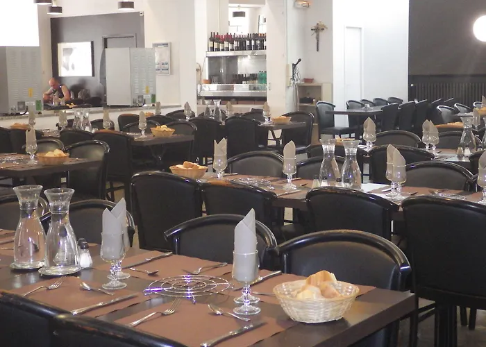 Adonis - Notre Dame De La Sarte Hotel Lourdes