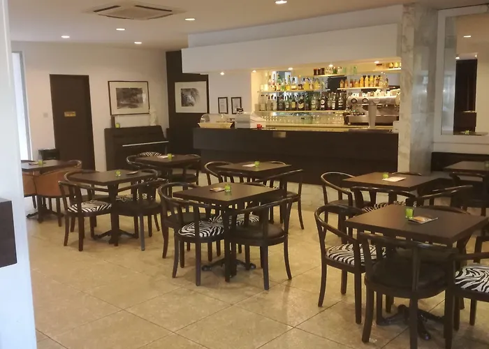 Adonis - Notre Dame De La Sarte 3*