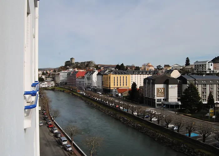 Adonis - Notre Dame De La Sarte Hotel 3*