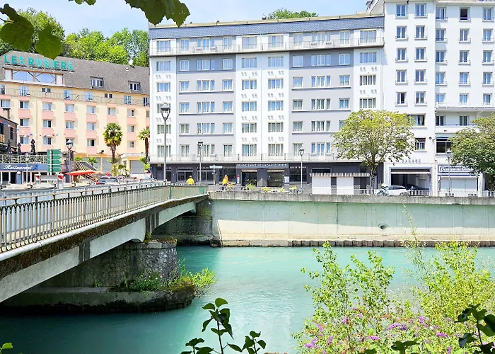 酒店 Adonis - Notre Dame De La Sarte 卢德