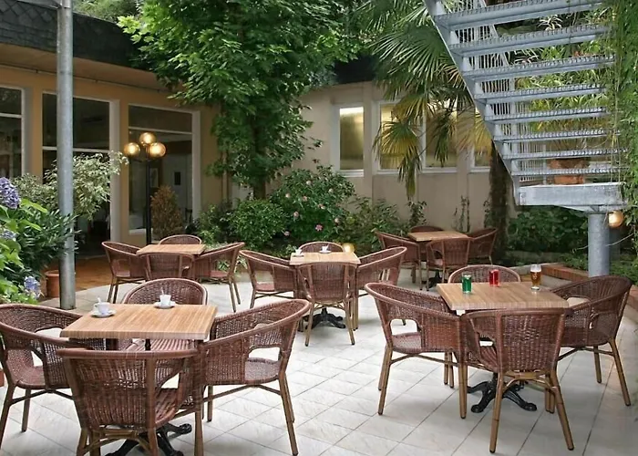 酒店 Adonis - Notre Dame De La Sarte