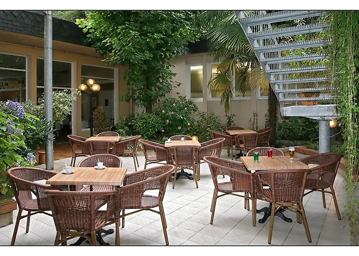 Adonis - Notre Dame De La Sarte 3* Lourdes