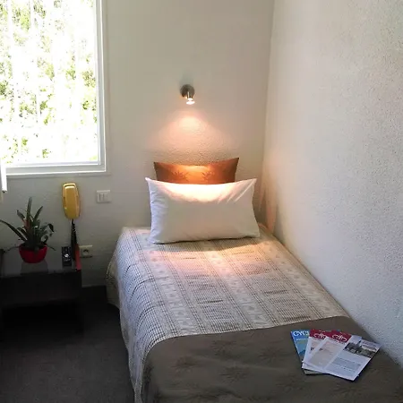 Adonis - Notre Dame De La Sarte 3* لورد