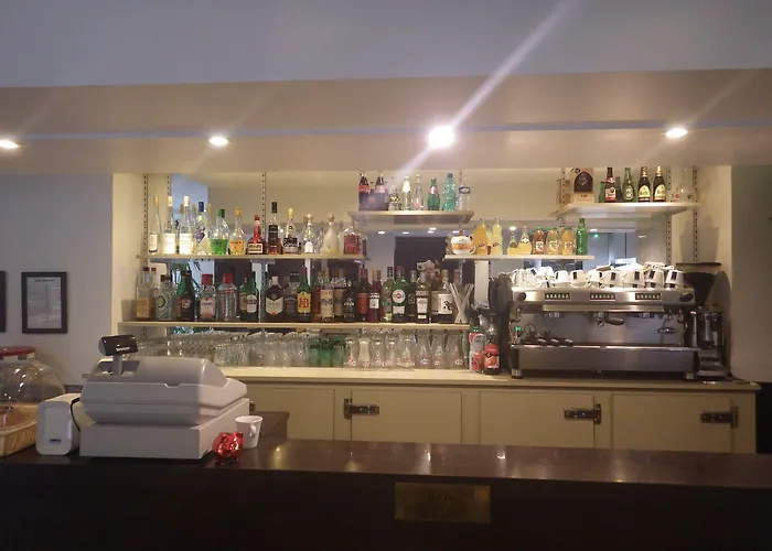 Adonis - Notre Dame De La Sarte 3* לורדה